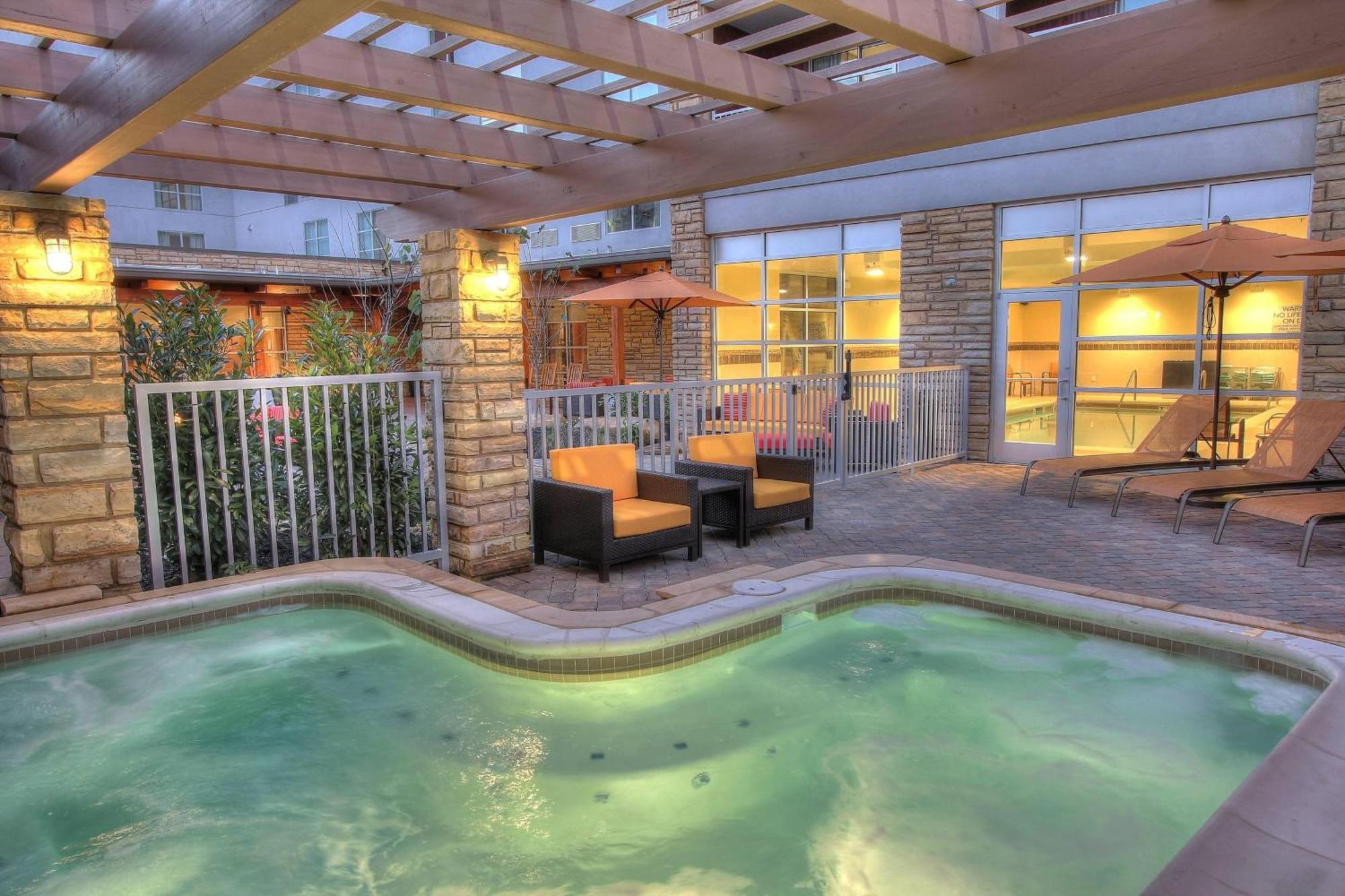 Hotel Courtyard By Marriott Gatlinburg Downtown Zewnętrze zdjęcie