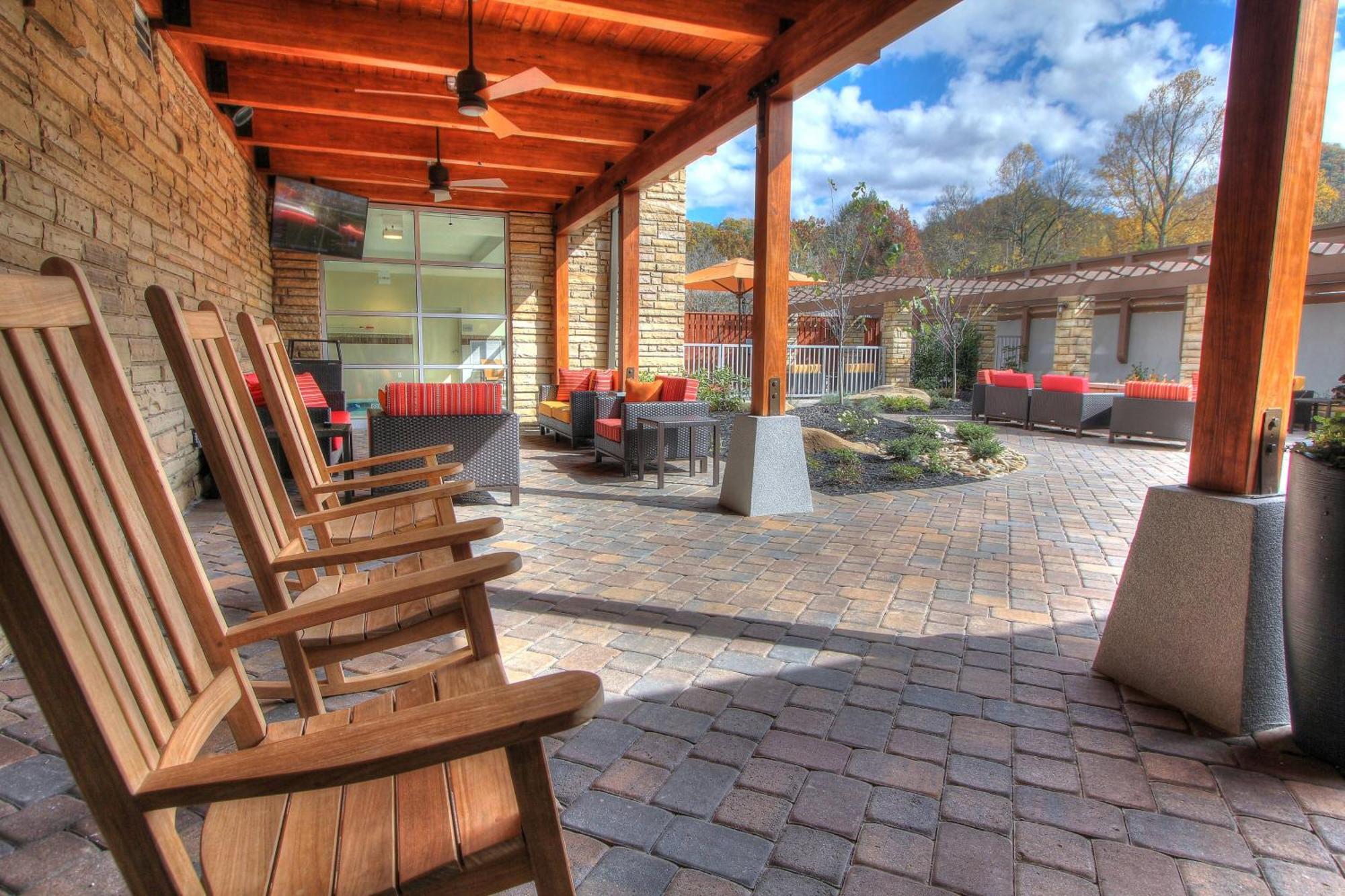 Hotel Courtyard By Marriott Gatlinburg Downtown Zewnętrze zdjęcie