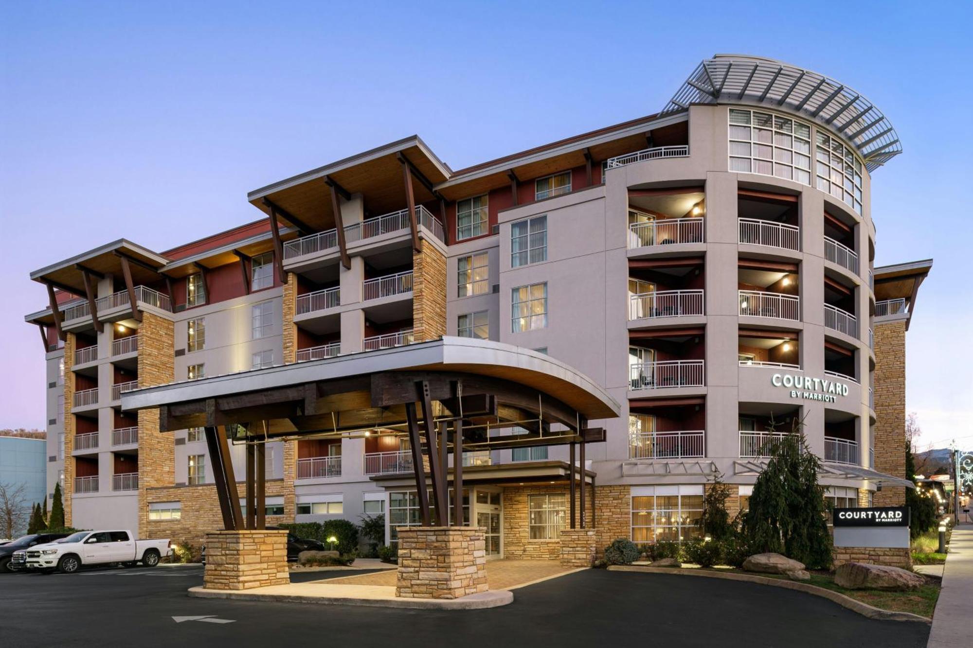 Hotel Courtyard By Marriott Gatlinburg Downtown Zewnętrze zdjęcie